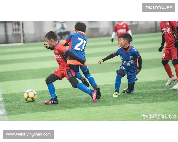 孔桢杭从校园球员到临浦镇队门将，足球传承鲜活